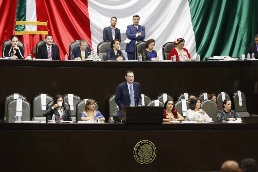 Senador Mauricio Kuri González, al presentar el posicionamiento del Partido Acción Nacional en la sesión de Congreso General para la Ceremonia de Transmisión del Poder Ejecutivo Federal.
