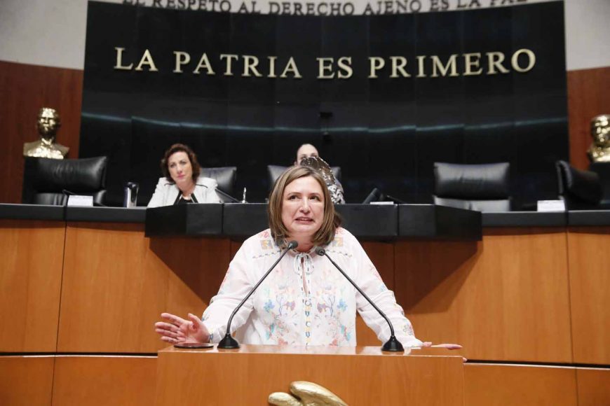Intervención en tribuna de la senadora Xóchitl Gálvez Ruiz para referirse a un dictamen que reforma diversas disposiciones constitucionales en materia educativa.
