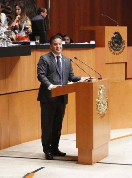 Intervención en tribuna del senador Damián Zepeda Vidales para referirse a un dictamen de la Tercera Comisión, el que considera atendidas DIEZ proposiciones con punto de acuerdo relativas a la Refinería de Dos Bocas.