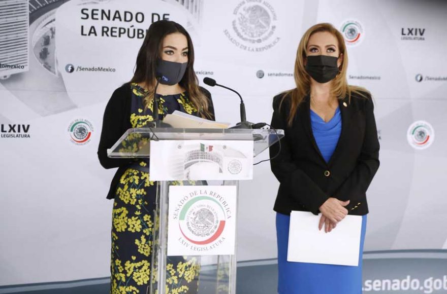 Conferencia de prensa ofrecida por las senadoras Alejandra Reynoso Sánchez y Martha Cecilia Márquez Alvarado, previo al inicio de la sesión ordinaria