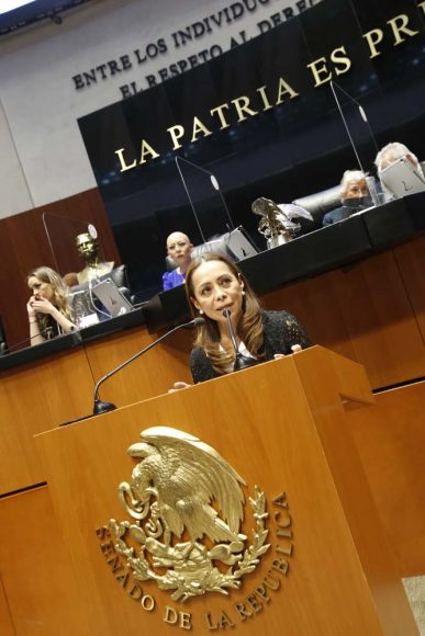 Intervención de la senadora Josefina Vázquez Mota, al participar en la discusión de un dictamen de las comisiones unidas Para la Igualdad de Género y de Estudios Legislativos Primera, por el que se adiciona una fracción XXXVIII al artículo 4 de la Ley de la Comisión Nacional Bancaria y de Valores.